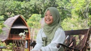 Nashiha Syahla, Penyanyi lagu religi Ramadhan terbaru 2026, Surat Kecil Untuk Nabi. (Dok. Istimewa)